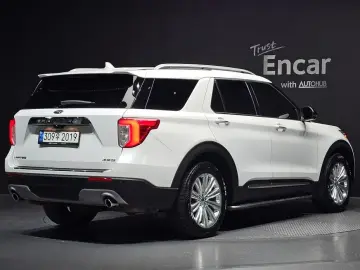 2021 Ford Explorer с пробегом 136 884 км