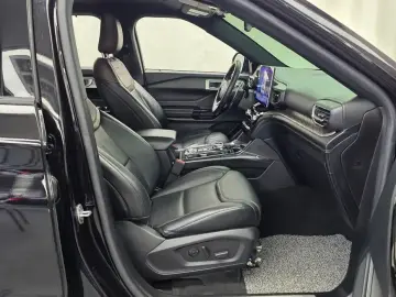 2021 Ford Explorer с пробегом 59 744 км