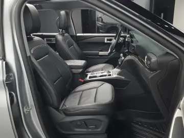 2021 Ford Explorer с пробегом 67 157 км