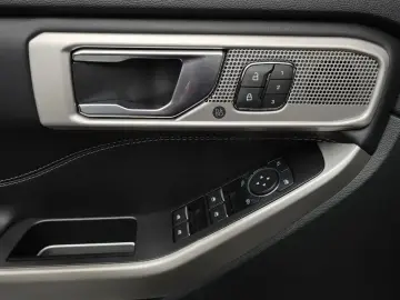 2021 Ford Explorer с пробегом 67 157 км