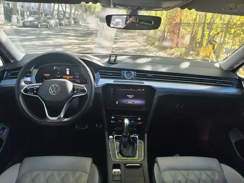 2023 Volkswagen Magotan с пробегом 73 000 км