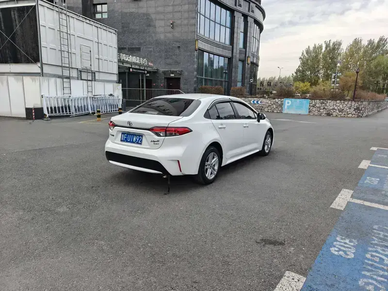 2022 Toyota Levin с пробегом 49 000 км