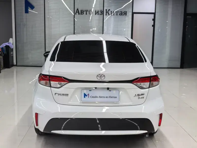2022 Toyota Levin с пробегом 26 000 км