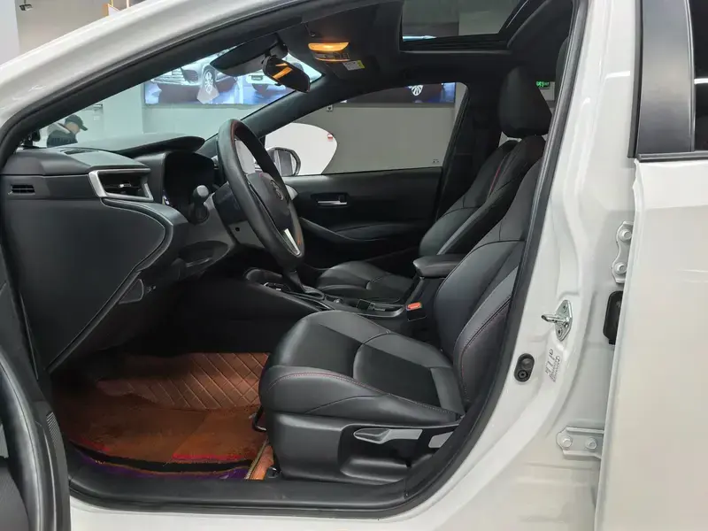 2022 Toyota Levin с пробегом 26 000 км