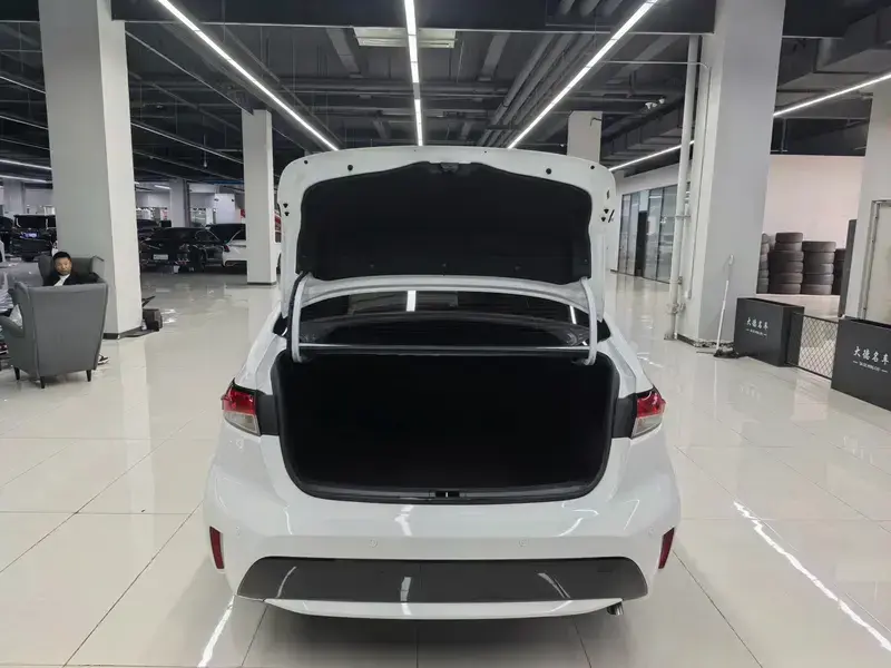2022 Toyota Levin с пробегом 26 000 км