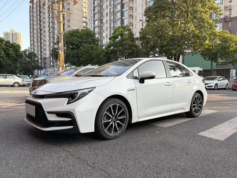 2023 Toyota Levin с пробегом 28 000 км