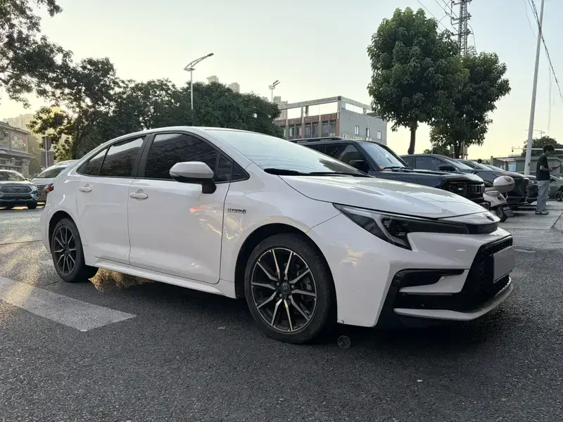 2023 Toyota Levin с пробегом 28 000 км