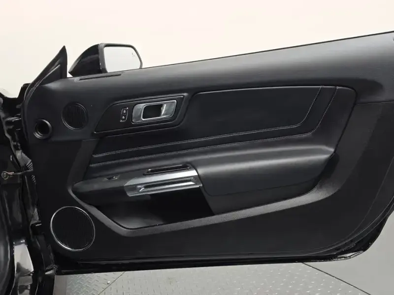 2019 Ford Mustang с пробегом 103 426 км