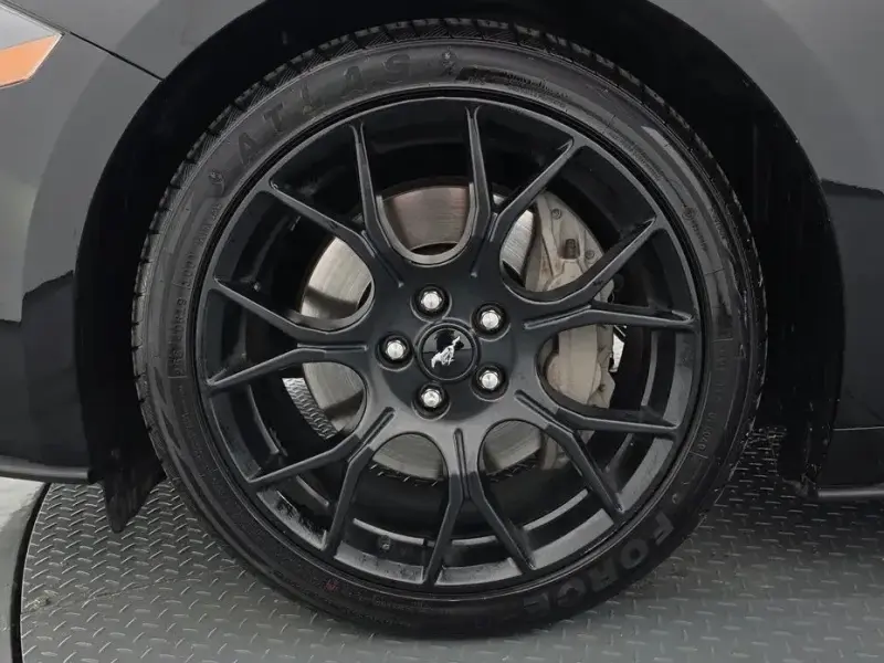 2019 Ford Mustang с пробегом 90 913 км