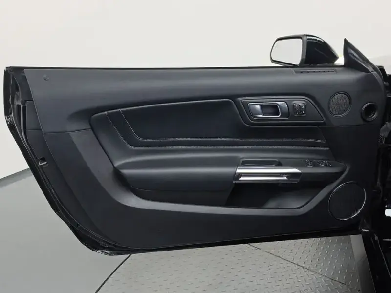 2019 Ford Mustang с пробегом 90 913 км