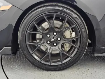 2019 Ford Mustang с пробегом 126 094 км