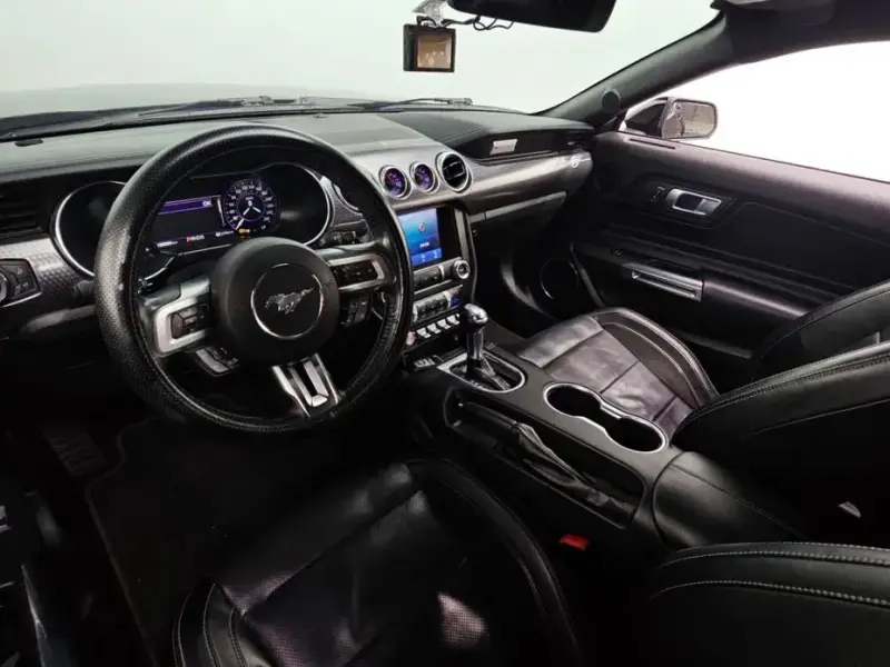 2019 Ford Mustang с пробегом 126 094 км