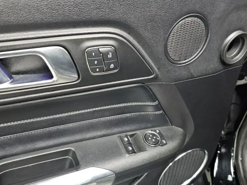 2019 Ford Mustang с пробегом 126 094 км