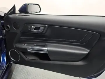 2019 Ford Mustang с пробегом 72 326 км