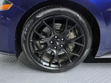 2020 Ford Mustang с пробегом 90 615 км