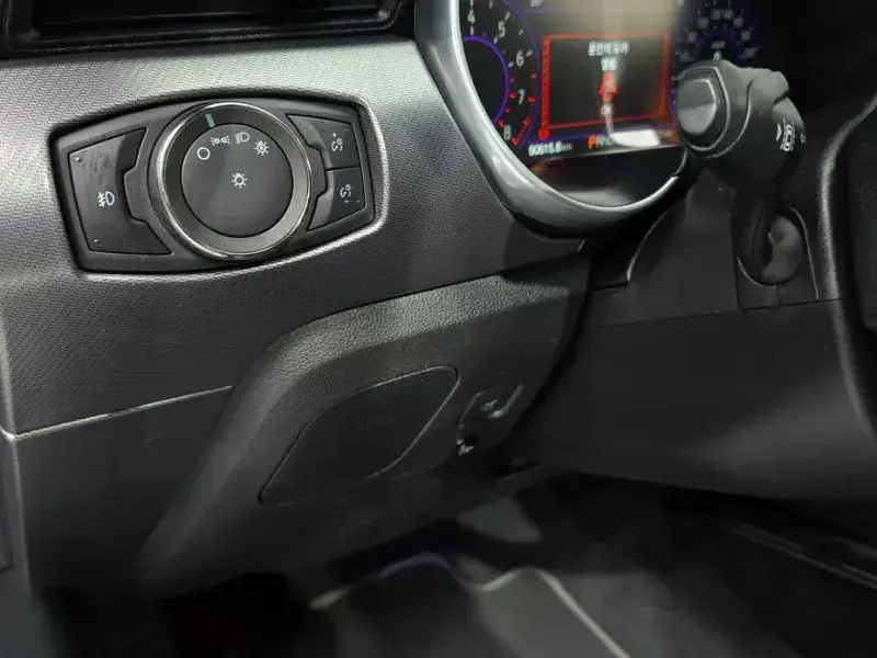 2020 Ford Mustang с пробегом 90 615 км