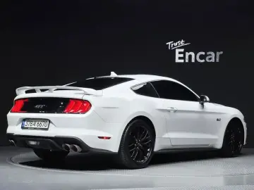 2022 Ford Mustang с пробегом 37 301 км