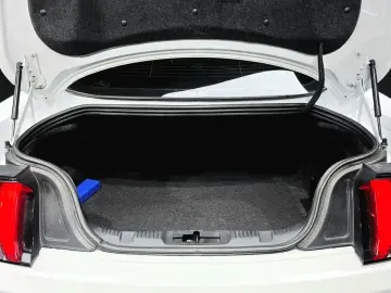 2022 Ford Mustang с пробегом 37 301 км