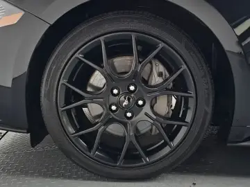 2020 Ford Mustang с пробегом 50 941 км
