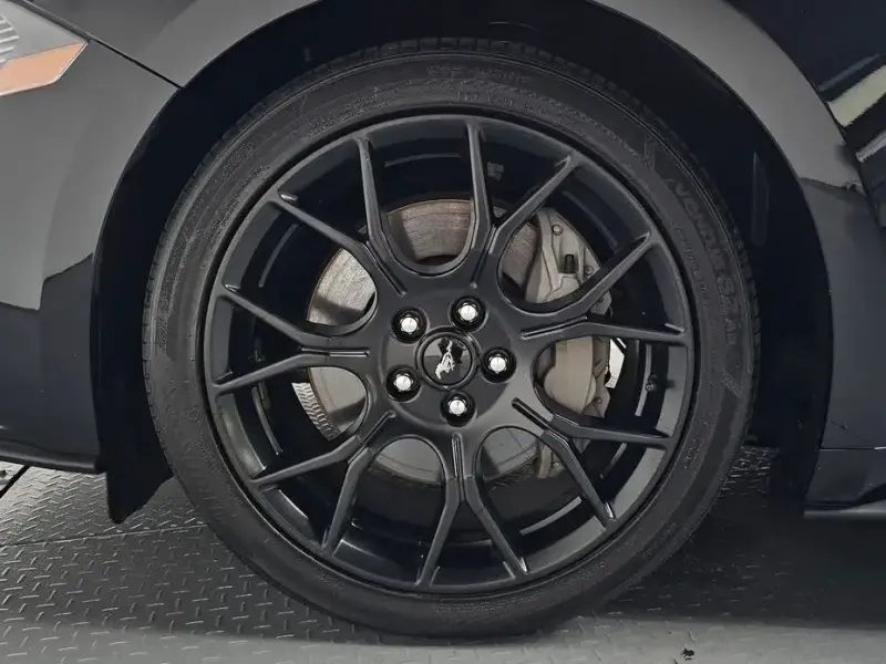 2020 Ford Mustang с пробегом 50 941 км