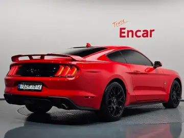 2022 Ford Mustang с пробегом 38 309 км