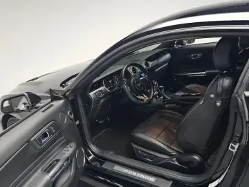 2020 Ford Mustang с пробегом 50 941 км