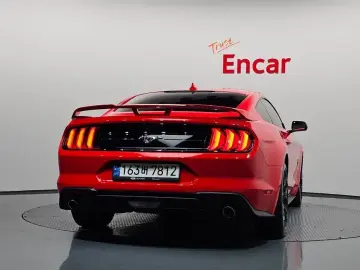 2022 Ford Mustang с пробегом 38 309 км