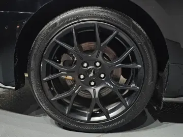 2020 Ford Mustang с пробегом 50 941 км