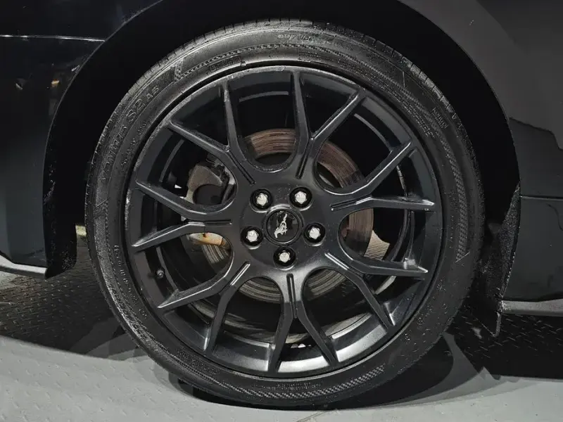 2020 Ford Mustang с пробегом 50 941 км