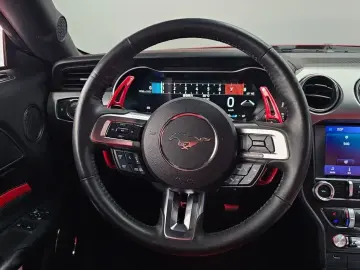 2022 Ford Mustang с пробегом 38 309 км