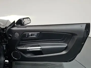 2020 Ford Mustang с пробегом 50 941 км