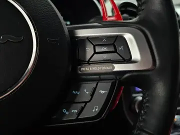 2022 Ford Mustang с пробегом 38 309 км