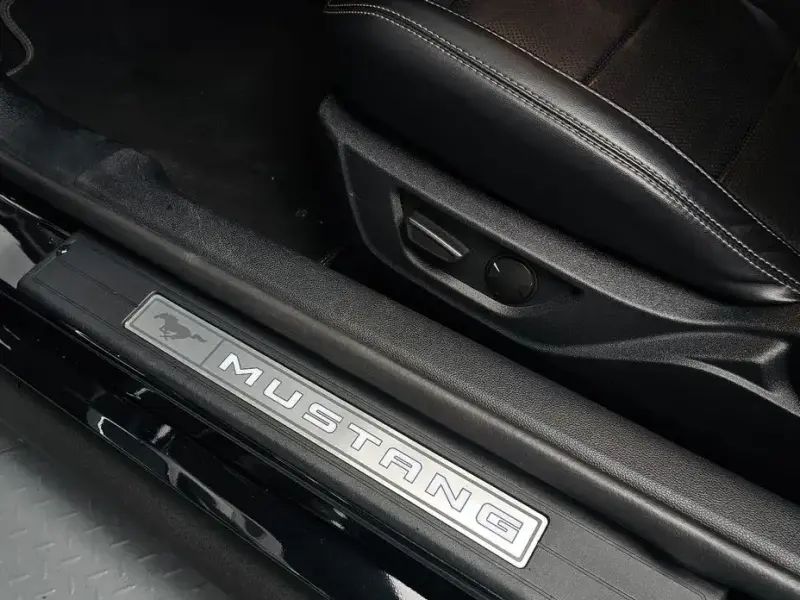 2020 Ford Mustang с пробегом 50 941 км