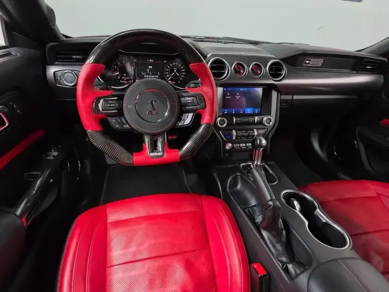 2020 Ford Mustang с пробегом 30 185 км