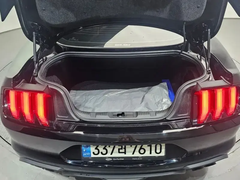 2022 Ford Mustang с пробегом 38 352 км