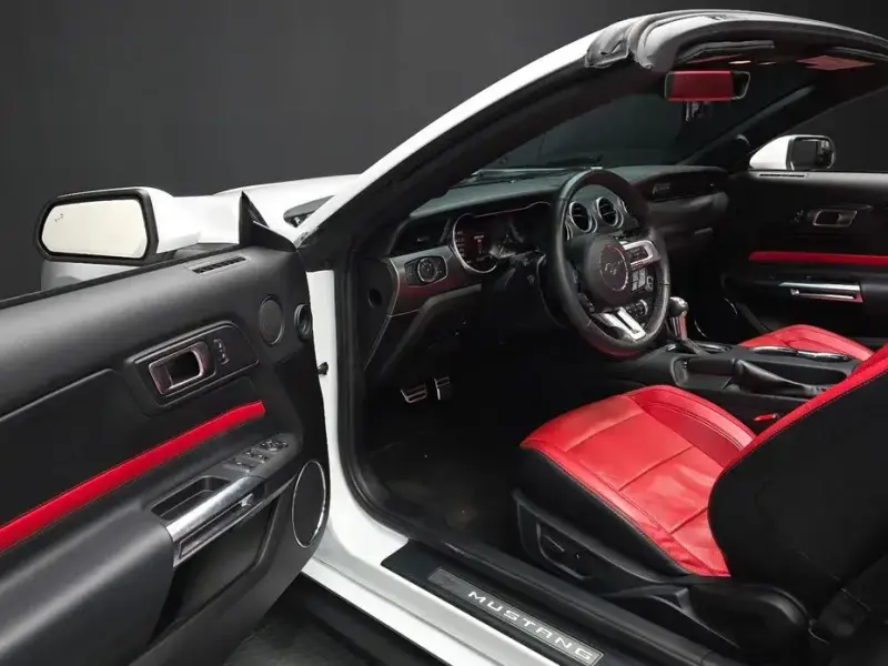 2021 Ford Mustang с пробегом 20 158 км