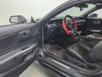 2019 Ford Mustang с пробегом 133 368 км