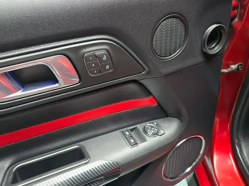 2019 Ford Mustang с пробегом 102 363 км