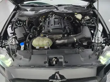 2022 Ford Mustang с пробегом 83 461 км