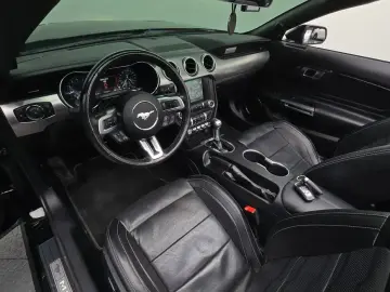 2022 Ford Mustang с пробегом 83 461 км