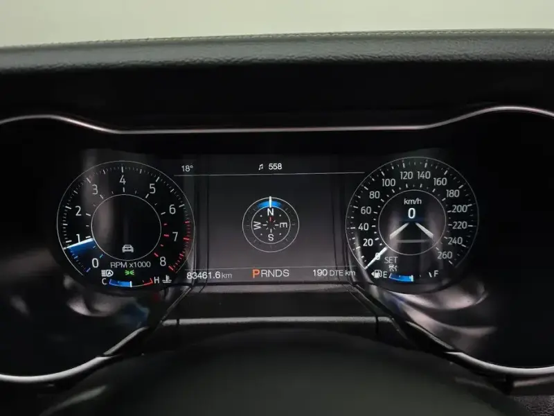 2022 Ford Mustang с пробегом 83 461 км