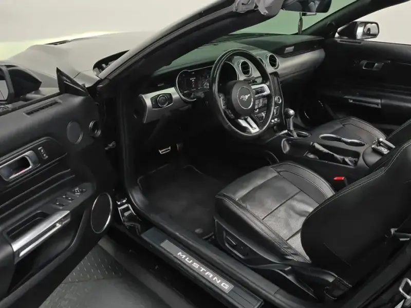 2022 Ford Mustang с пробегом 83 461 км