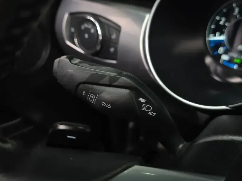2022 Ford Mustang с пробегом 83 461 км