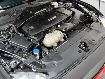 2022 Ford Mustang с пробегом 47 407 км