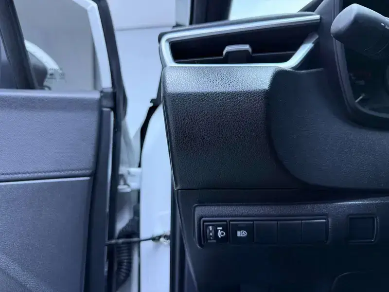 2022 Toyota Levin с пробегом 46 000 км