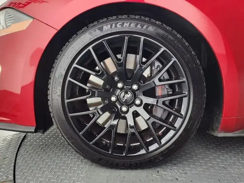 2022 Ford Mustang с пробегом 19 920 км