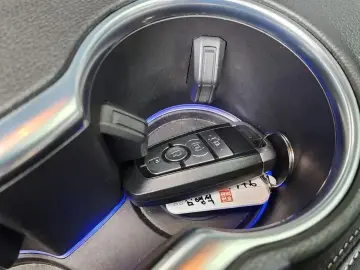 2022 Ford Mustang с пробегом 19 920 км