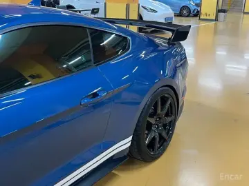 2020 Ford Mustang с пробегом 13 245 км