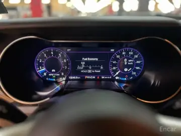 2020 Ford Mustang с пробегом 13 245 км