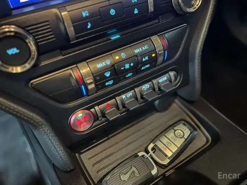 2020 Ford Mustang с пробегом 13 245 км